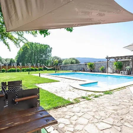 Le Llar Casa Con 2 Piscinas 1 Climatizada Interior Muy Cerca De Santiago De Compostela * Amés