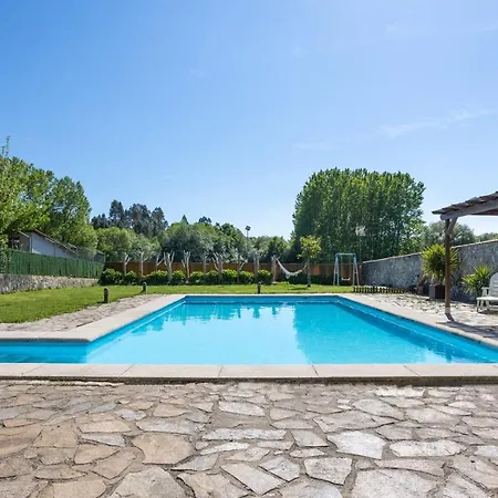 Tatil Evi Le Llar Casa Con 2 Piscinas 1 Climatizada Interior Muy Cerca De Santiago De Compostela