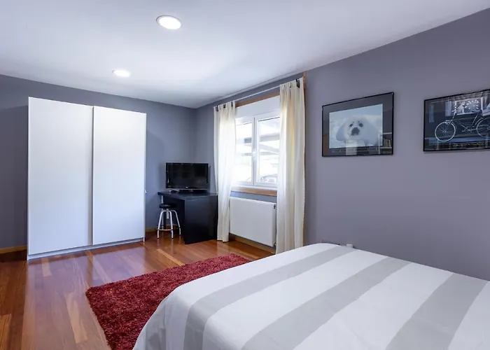 Le Llar Casa Con 2 Piscinas 1 Climatizada Interior Muy Cerca De Santiago De Compostela