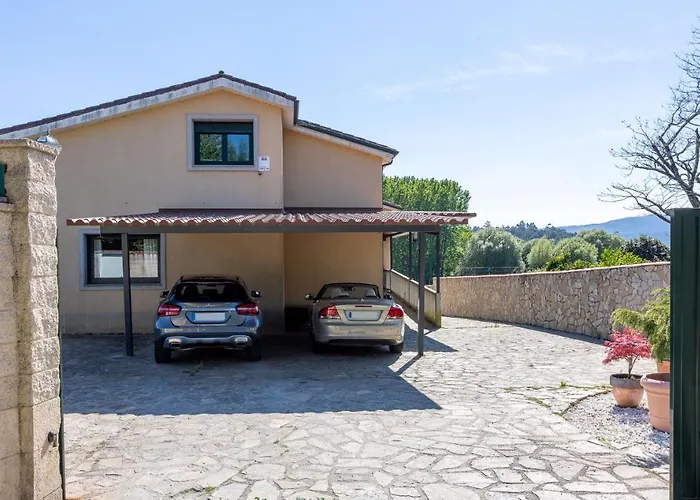 Le Llar Casa Con 2 Piscinas 1 Climatizada Interior Muy Cerca De Santiago De Compostela Amés