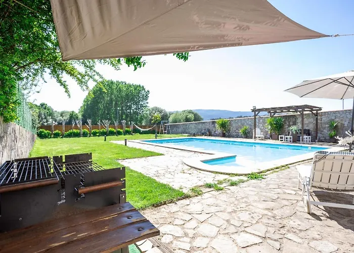 Le Llar Casa Con 2 Piscinas 1 Climatizada Interior Muy Cerca De Santiago De Compostela * Amés