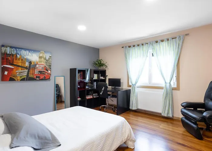 Le Llar Casa Con 2 Piscinas 1 Climatizada Interior Muy Cerca De Santiago De Compostela * Amés